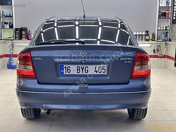 AVŞAR OTOMOTİV DEN TR DE TEK MÜKEMMEL TEMİZLİKTE OPEL ASTRA CD