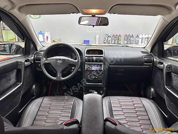 AVŞAR OTOMOTİV DEN TR DE TEK MÜKEMMEL TEMİZLİKTE OPEL ASTRA CD