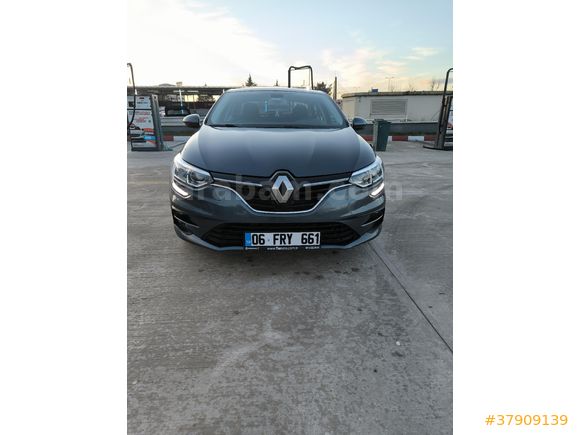 Sahibinden Renault Megane 1.3 TCe Touch 2023 Model
