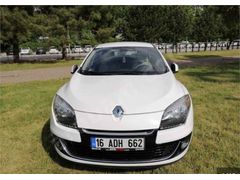Sahibinden Renault Megane 1.6 Privilege 2012 Model  160.000 km Beyaz