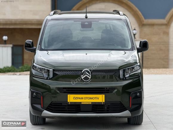 ÖZPAM 2.EL'DEN 2024 CİTROEN BERLİNGO 1.5BLUEHDI SHİNE BOLD XTR