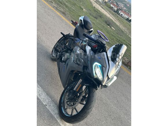 Sahibinden Takaslı CFmoto 250SR