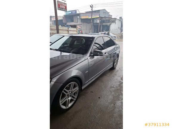 ACİLL Sahibinden Mercedes - Benz C 180 Kompressor BlueEFFICIENCY AMG 2010 Model