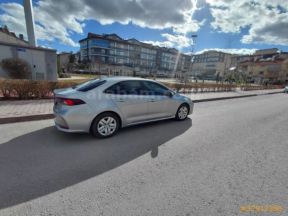 Sahibinden Toyota Corolla 1.5 Vision 2024 Model