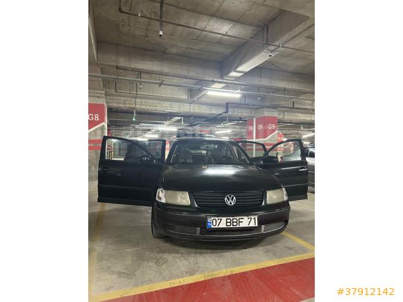 Sahibinden Volkswagen Passat 1.8 2000 Model 