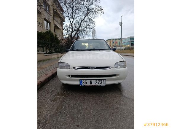 Sahibinden Ford Escort 1.6 CLX 1996 Model