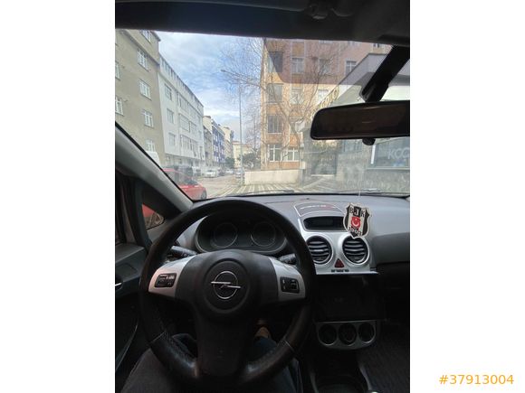 Opel Corsa 1.3 CDTI Essentia 2013 trafiğe çıkışlı 