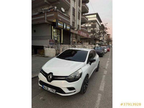Sahibinden Renault Clio 0.9 TCe Touch 2020 Model 