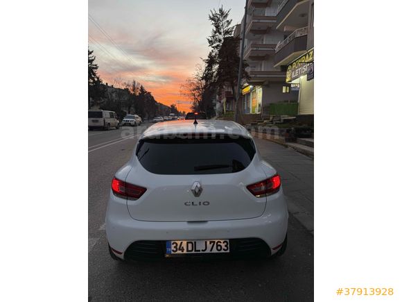 Sahibinden Renault Clio 0.9 TCe Touch 2020 Model 