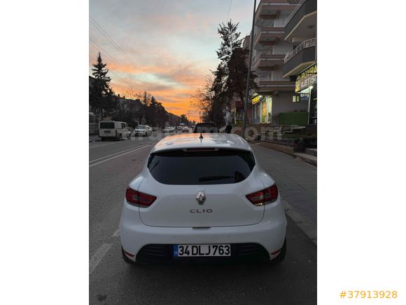 Sahibinden Renault Clio 0.9 TCe Touch 2020 Model 