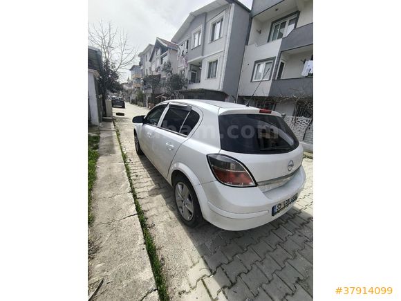 Sahibinden Opel Astra 1.6 Essentia 2012 Model