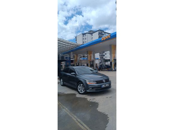 Sahibinden Volkswagen Jetta 1.6 TDi Comfortline 2015 Model  206.000 km Gri