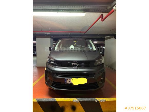 Sahibinden Opel Zafira Life 2.0 D Ultimate XL 2025 Model 