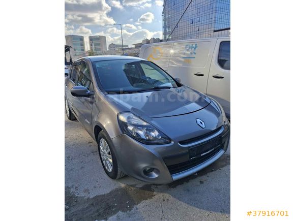 Sahibinden Renault Clio 1.5 dCi Dynamique 2009 Model 