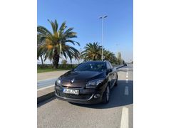 Sahibinden Renault Megane 1.5 dCi Sport Tourer Privilege 2012 Model 