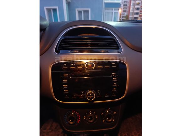 SON 7 GÜN 2011 Punto EVO 148bin km