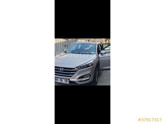 Sahibinden Hyundai Tucson 1.6 GDi Style 2017 Model  95.000 km Beyaz
