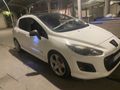 Peugeot 308 1.6 HDi Active 2013 Model