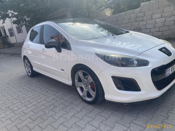 Peugeot 308 1.6 HDi Active 2013 Model