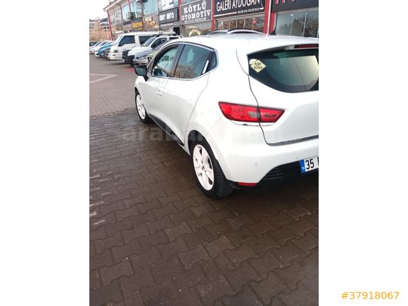 Galeriden Renault Clio 0.9 TCe Icon 2015 Model Yalova 112.000 km Beyaz