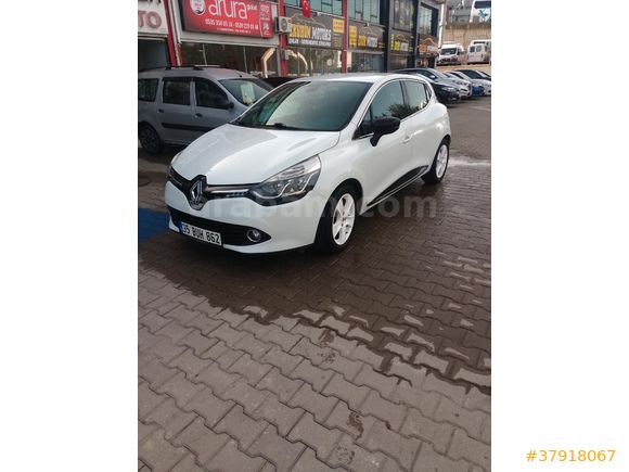 Galeriden Renault Clio 0.9 TCe Icon 2015 Model Yalova 112.000 km Beyaz