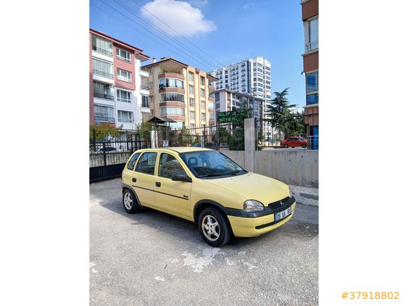 Sahibinden Opel Corsa 1.4 GLS 1997 Model  223.000 km Sarı
