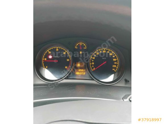 Kazasız düşük KM Temiz aile aracı