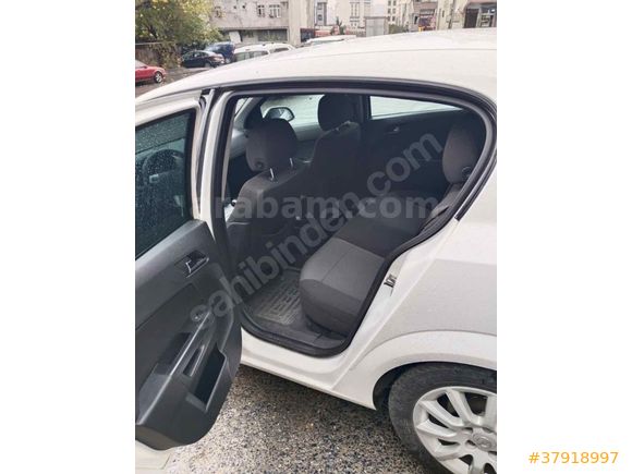 Kazasız düşük KM Temiz aile aracı