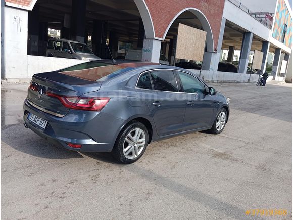 Sahibinden Renault Megane 1.6 Joy 2017 Model