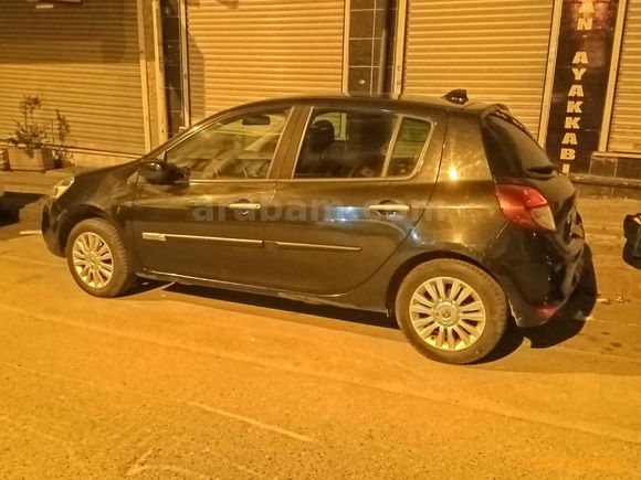 Sahibinden Renault Clio 1.5 dCi Extreme 2011 Model