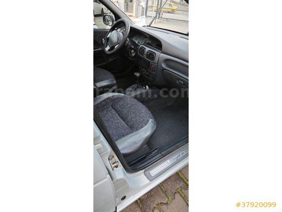 Sahibinden Renault Megane 1.6 RXT 2002 Model