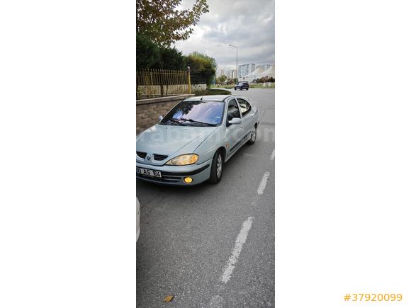 Sahibinden Renault Megane 1.6 RXT 2002 Model