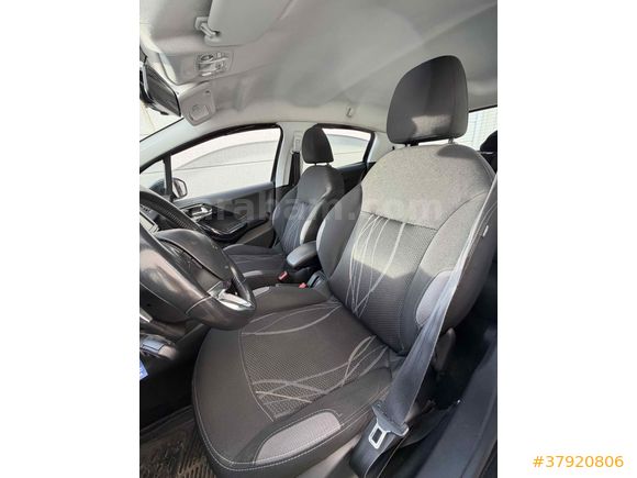 Sahibinden Peugeot 208   TERTEMİZ 