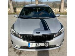 Sahibinden Kia Cerato 1.6 CRDi Concept Plus 2017 Model  200.000 km Gri