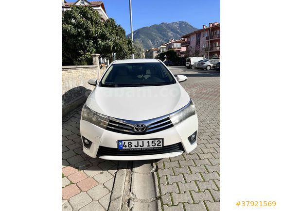 Sahibinden Toyota Corolla 1.33 Life 2015 Model 
