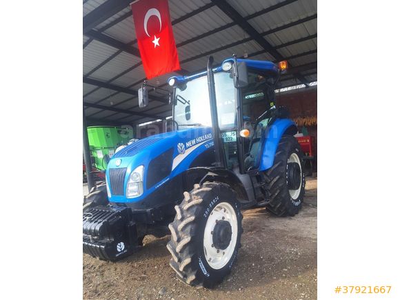 New Holland TD75D Samsun/Bafra  Cam gibi çok temiz.