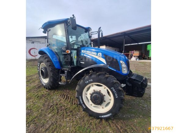 New Holland TD75D Samsun/Bafra  Cam gibi çok temiz.