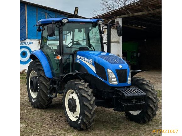 New Holland TD75D Samsun/Bafra  Cam gibi çok temiz.