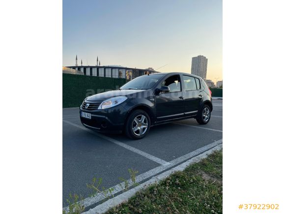 Sahibinden Dacia Sandero 1.2 Ambiance 2012 Model