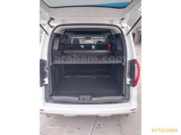 acil satılık 2025 renault kangoo 1.5 Bluedci