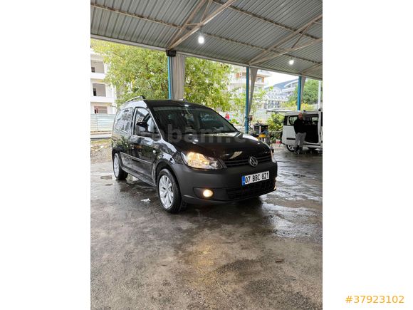 2013 CADDY 1.6 TDI DSG – 136.000 KM – TRAMERSİZ – DEĞİŞENSİZ – TEMİZ ARAÇ
