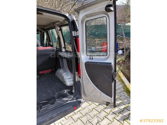 Sahibinden Fiat Doblo Combi 1.3 Multijet Active 2006 Model