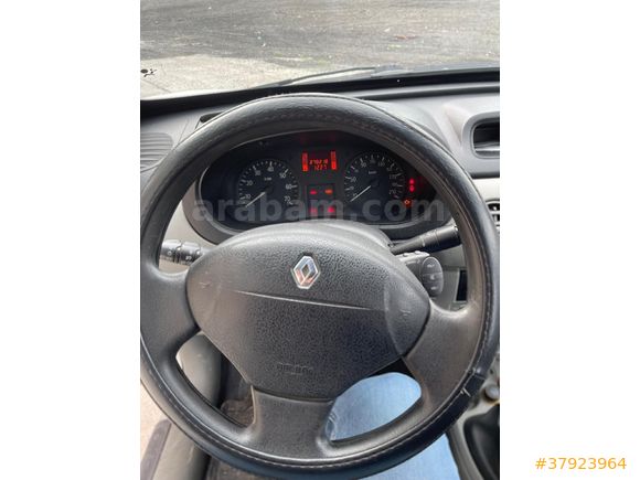 Sahibinden Renault Kangoo Multix 1.5 dCi Expression 2011 Model