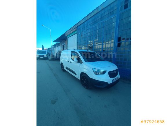 Sahibinden Opel Combo 1.5 CDTI Edition 2021 Model  62.000 km Beyaz