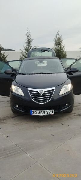 Sahibinden Lancia Ypsilon 1.3 Mjet 2013 Model Denizli 244.620 km Siyah