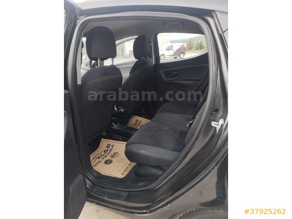 Sahibinden Lancia Ypsilon 1.3 Mjet 2013 Model