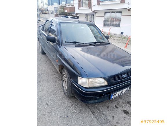 Sahibinden Ford Escort 1.6 CLX 1995 Model