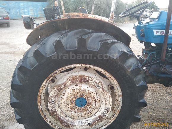 Aylar galeriden Ford 2000 Adana