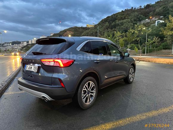 Sahibinden Ford Kuga 1.5 EcoBoost Titanium 2023 Model 
