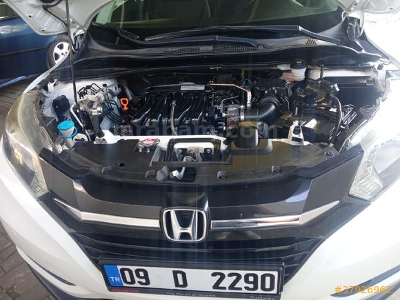 Sahibinden Honda HR-V 1.5 i-VTEC Elegance 2016 Model